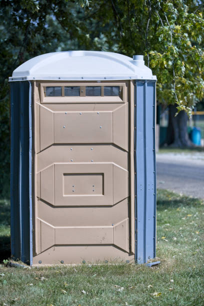 Best Portable restroom trailer rental  in Washington Heights, NY